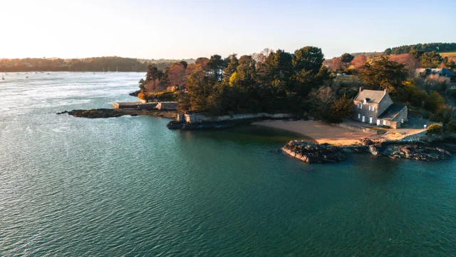 Plage de la Passagère, Quelmer et la maison du passeur, quartier de Saint-Malo