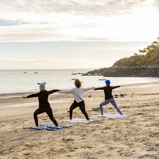 Yoga Port Mer Cancale Studio Jezequel 7404