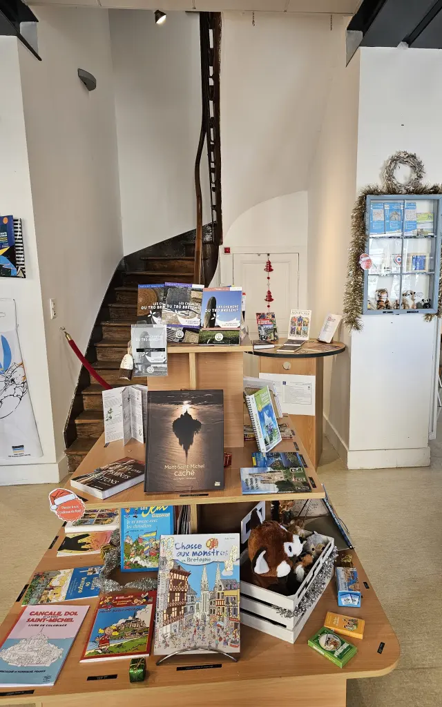 Photos Boutique Bureau De Dol De Bretagne 2025 1