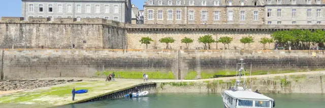 ©SMBMSM - Débarque - Bateau de pêche - Saint-Malo