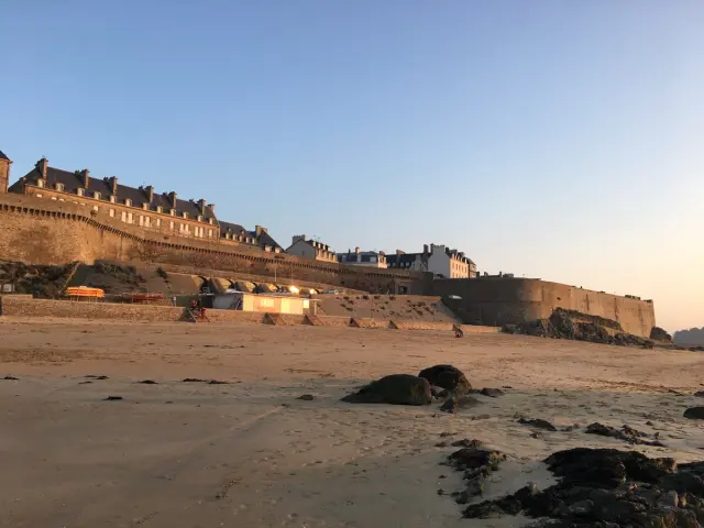 Plage de Bon Secours - Saint-Malo