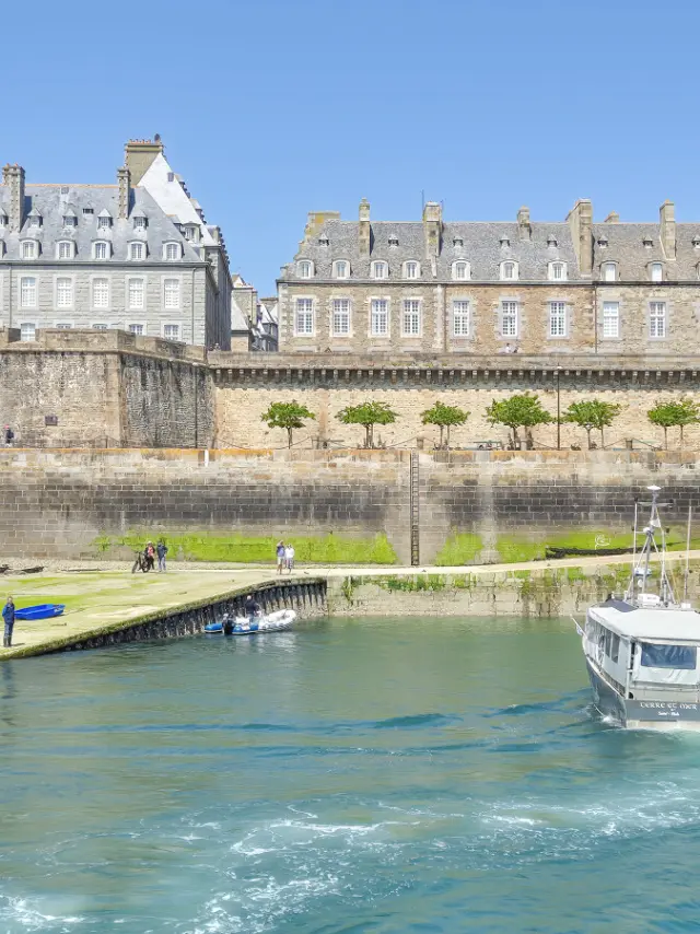 ©SMBMSM - Débarque - Bateau de pêche - Saint-Malo
