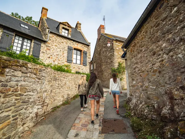 Balade Dans Les Ruettes Saint Suliac Thibault Poriel 5164 1200px