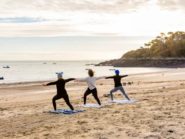Yoga Port Mer Cancale Studio Jezequel 7404 1200px