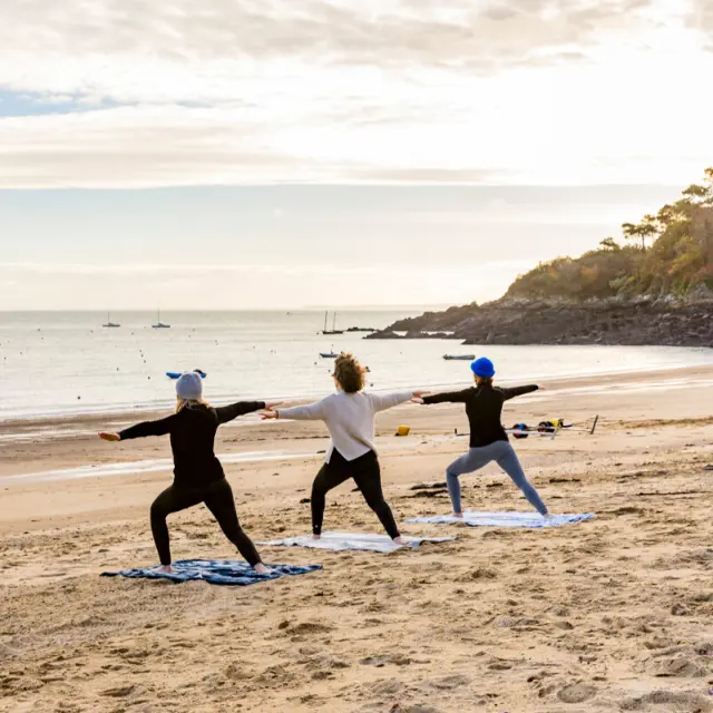 Yoga Port Mer Cancale Studio Jezequel 7404 1200px
