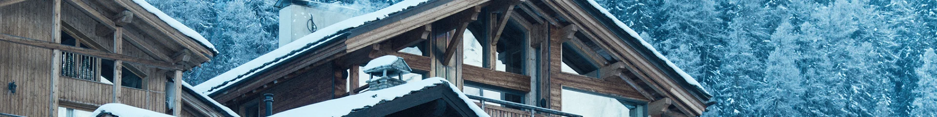 Cottages in Sainte-Foy Station