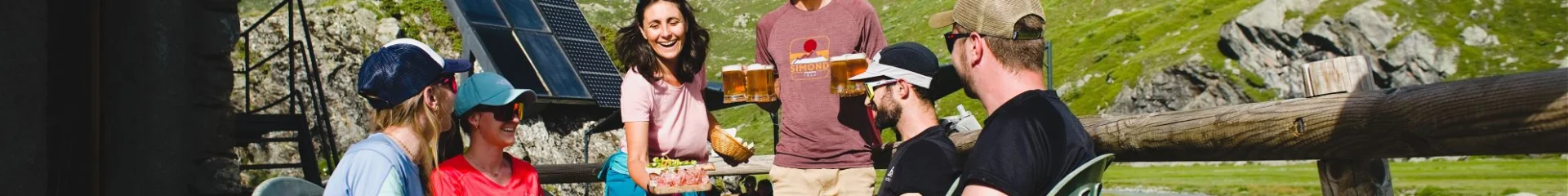 summer bars and restaurants