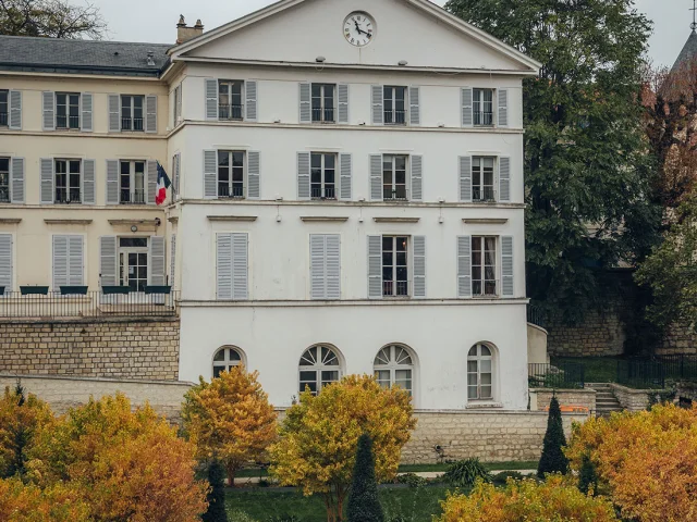 Carrieres Sur Seine Mairie Nicolas Mauge