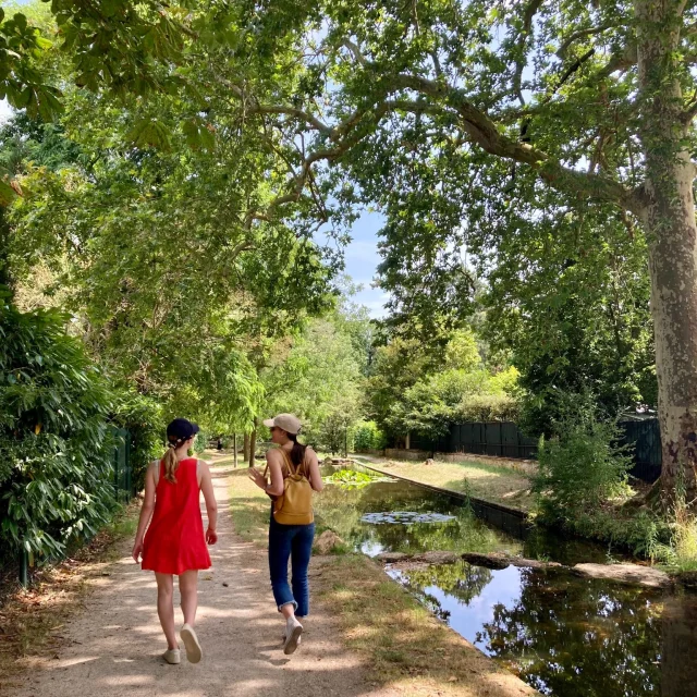 Lison et Denise en exploration au Vésinet