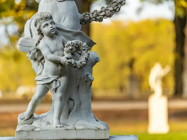 Statuaire dans le parc de Marly
