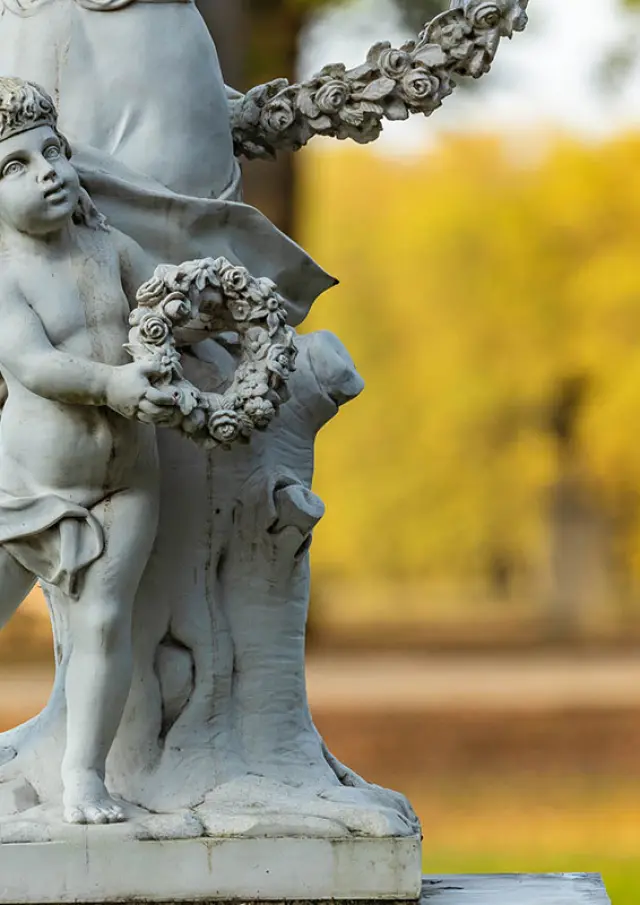 Statuaire dans le parc de Marly