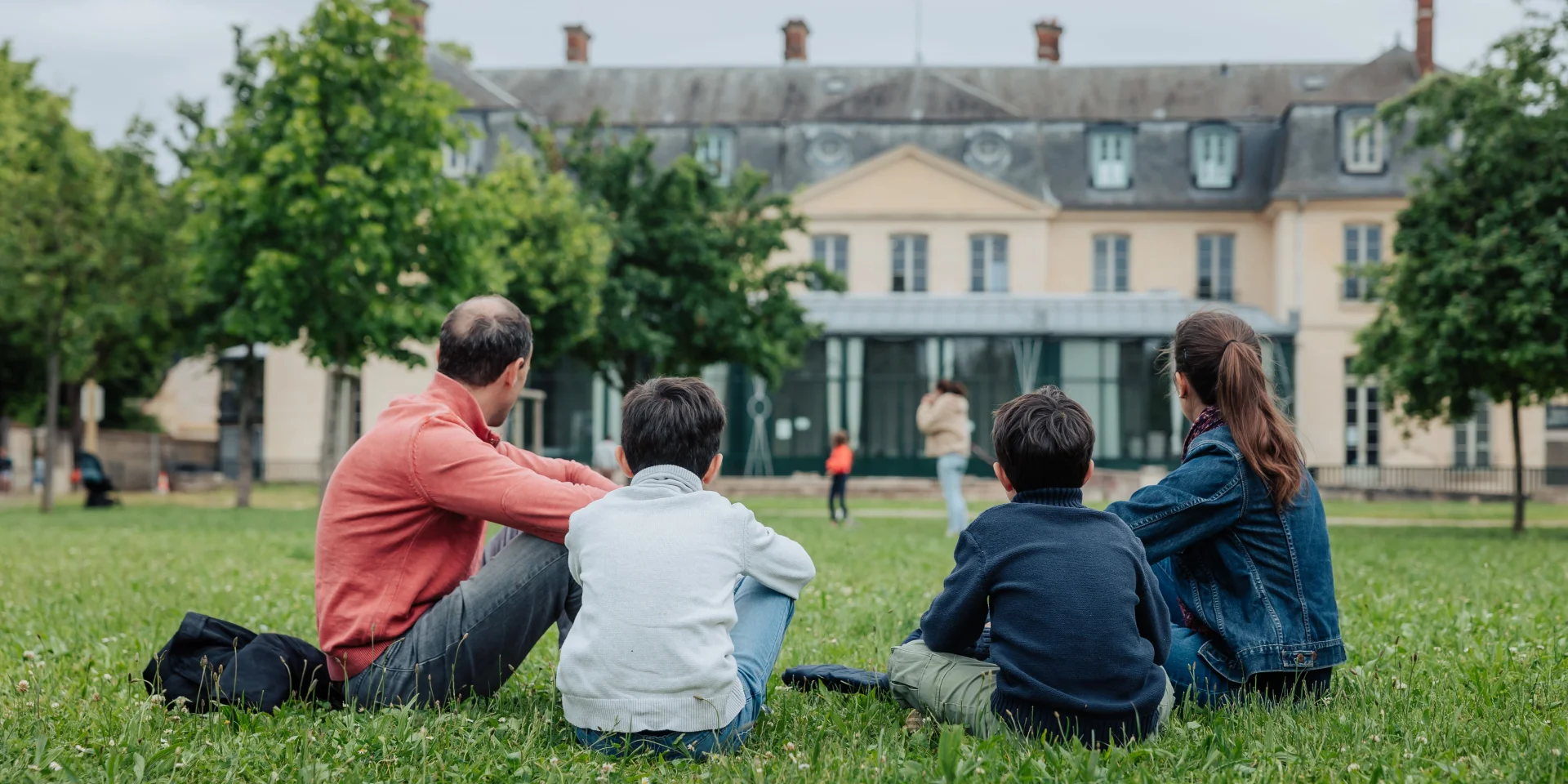 Famille à Croissy-sur-Seine proche de l'espace Chanorier