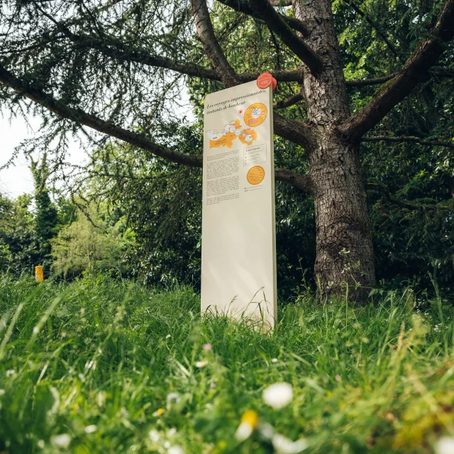 Panneau du chemin des impressionnistes à Louveciennes OTISGBS