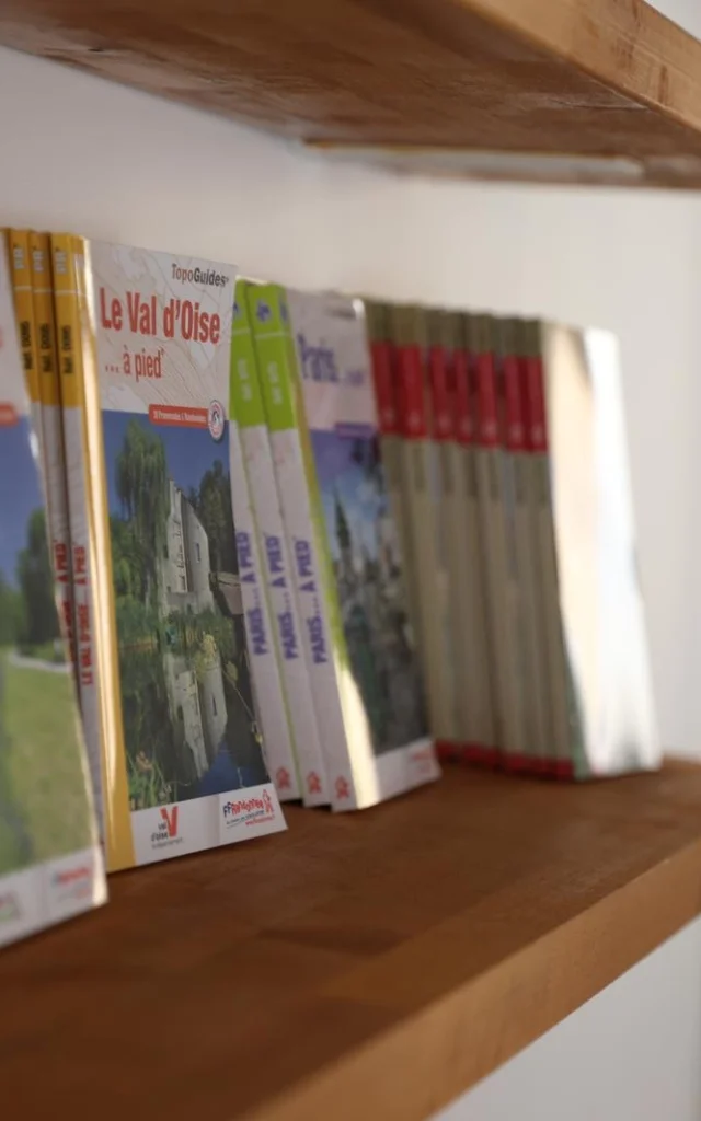 Cartes à la boutique de l'Office de Tourisme OTISGBS