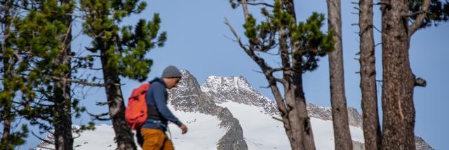 nbirrien Senderismo Montaña Nieve Caminantes
