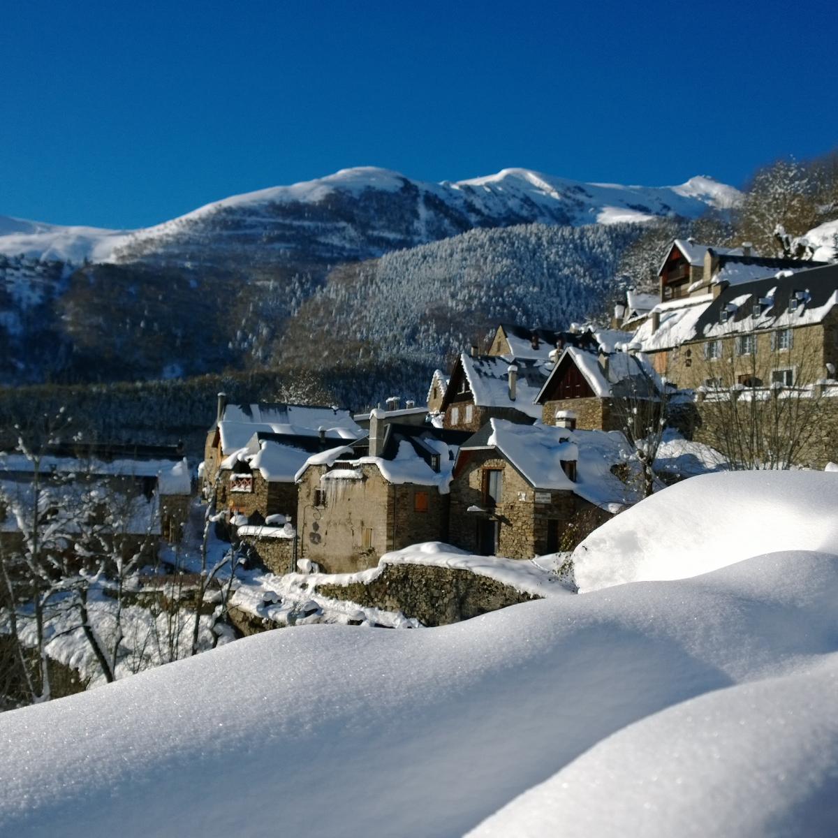 Nos H Bergements Saint Lary Tourisme