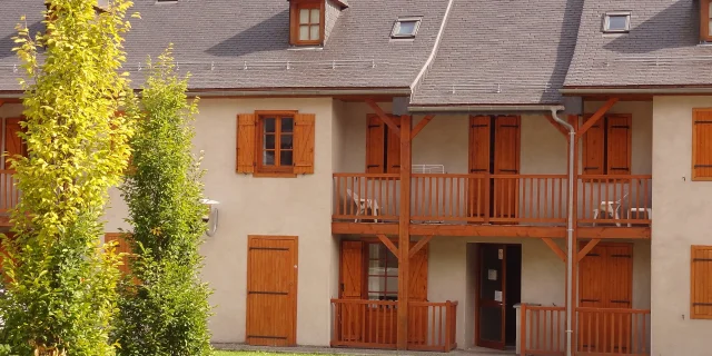 Vignec Village