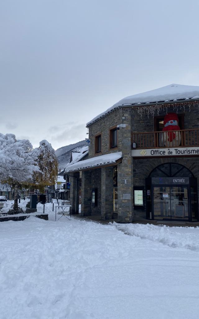 ©cperisse Village Hiver Neige Officedetourisme