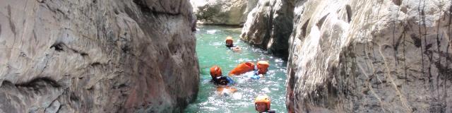 Sarrat Sports Canyon