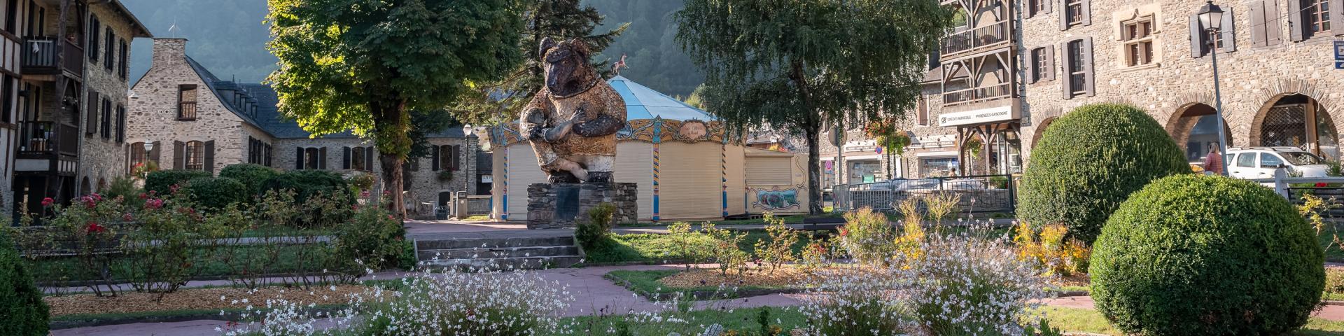 Saint-Lary_FoehnPueblo de la foto
