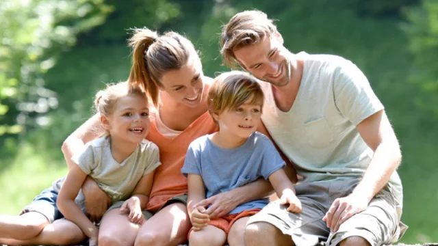 Visuel guide famille été 2025