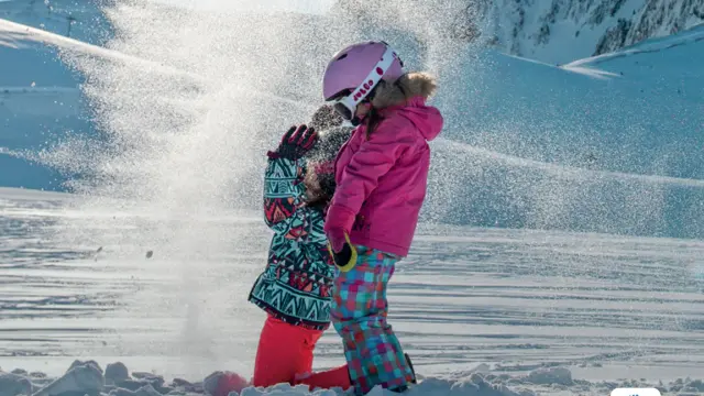 page de couverture du guide famille 25-26