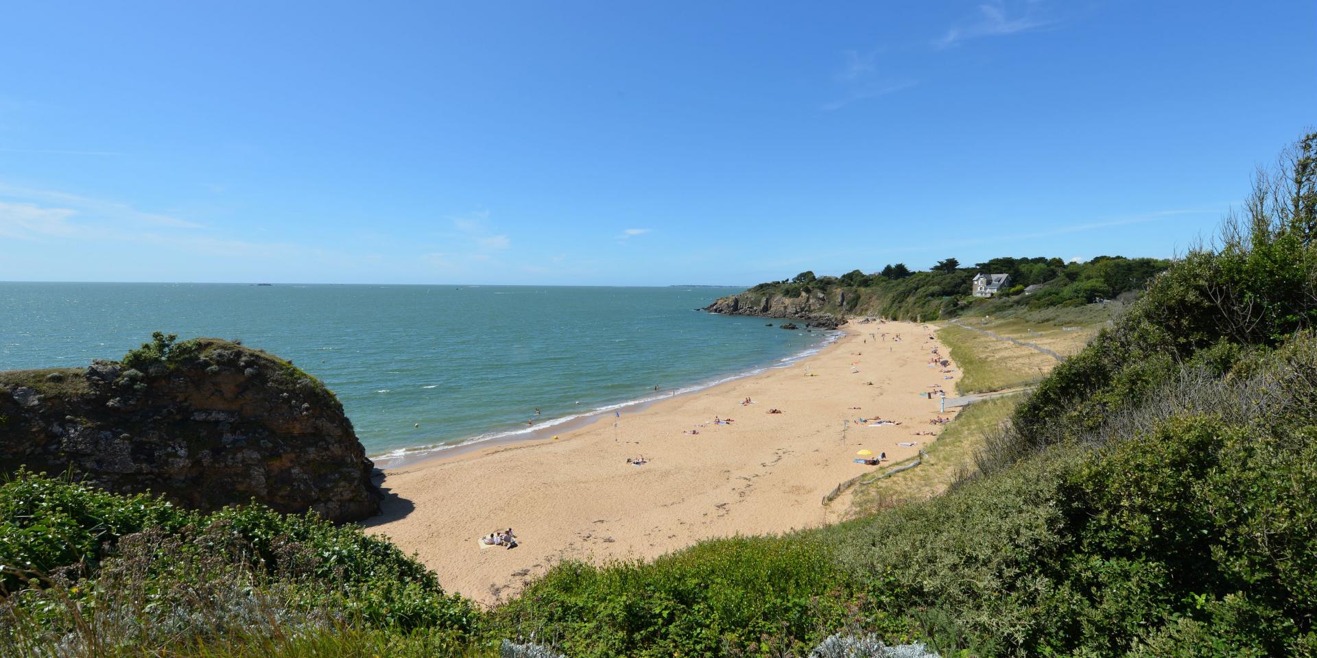 plage-des-jaunais-1.jpg