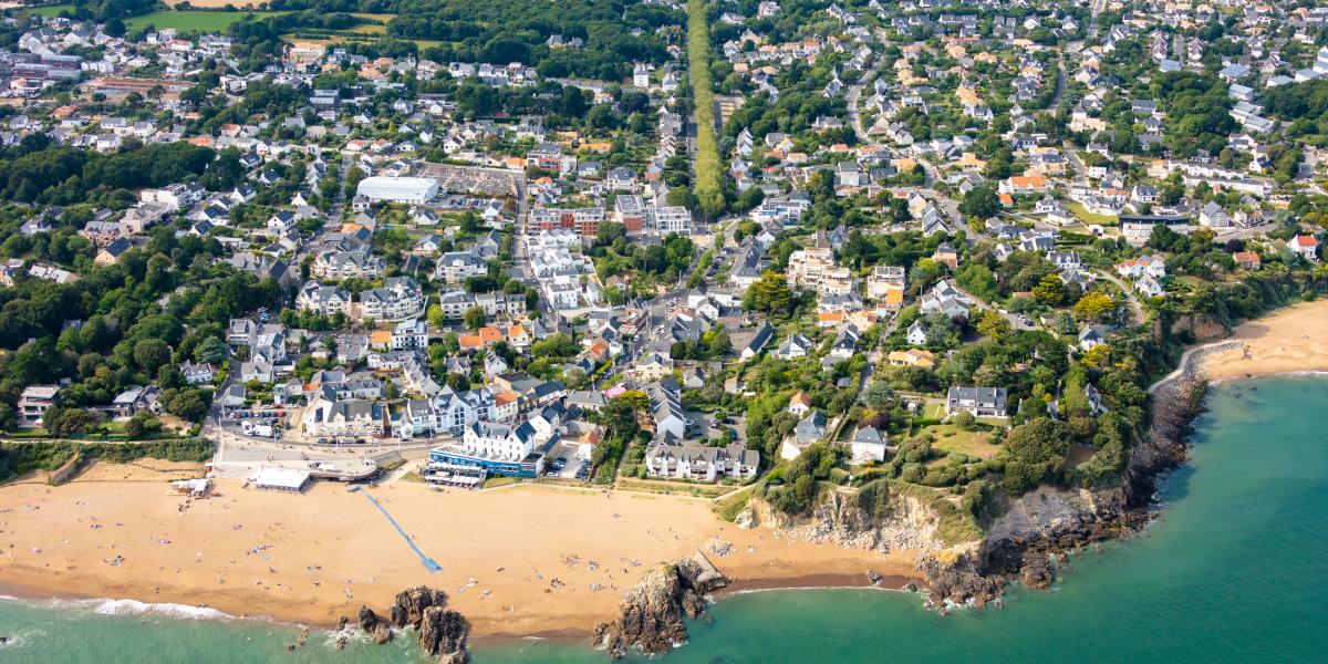 SaintMarcsurMer and the beach of Monsieur Hulot Stunning SaintNazaire