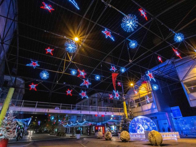Illuminations Saint-Nazaire Noel 2020 Shopping