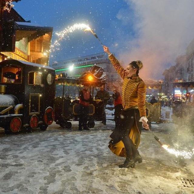 Spectacle de Noël à Saint Nazaire Le Grand Voyage le samedi 16 décembre départ du Ruban Bleu à 17h