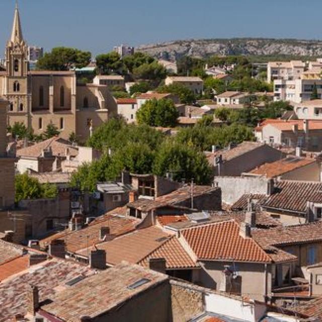 centre nautique  Office de Tourisme de Salon de Provence