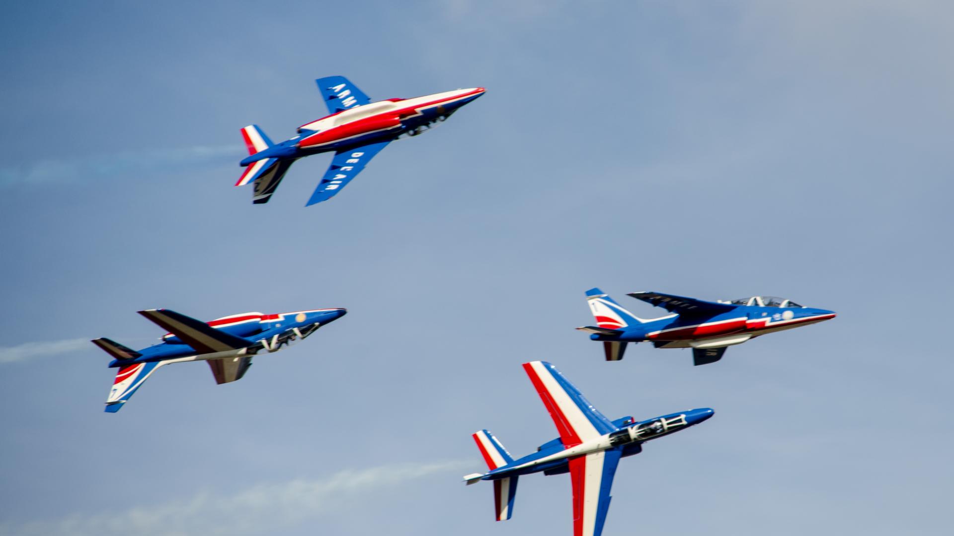 Home of the Patrouille de France  Salon de Provence Tourist Office