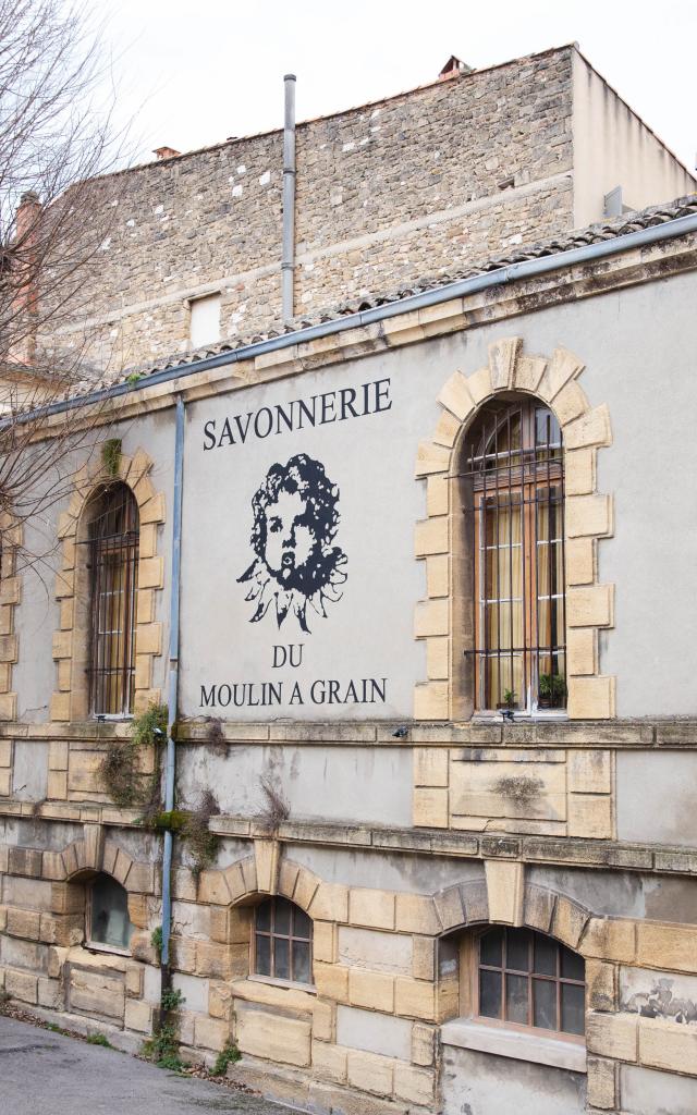 Façade De La Savonnerie Du Moulin à Grain