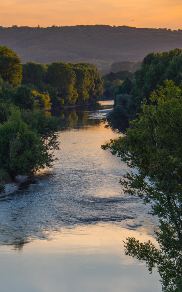 la rivière Dordogne depuis Beynac et Cazenac