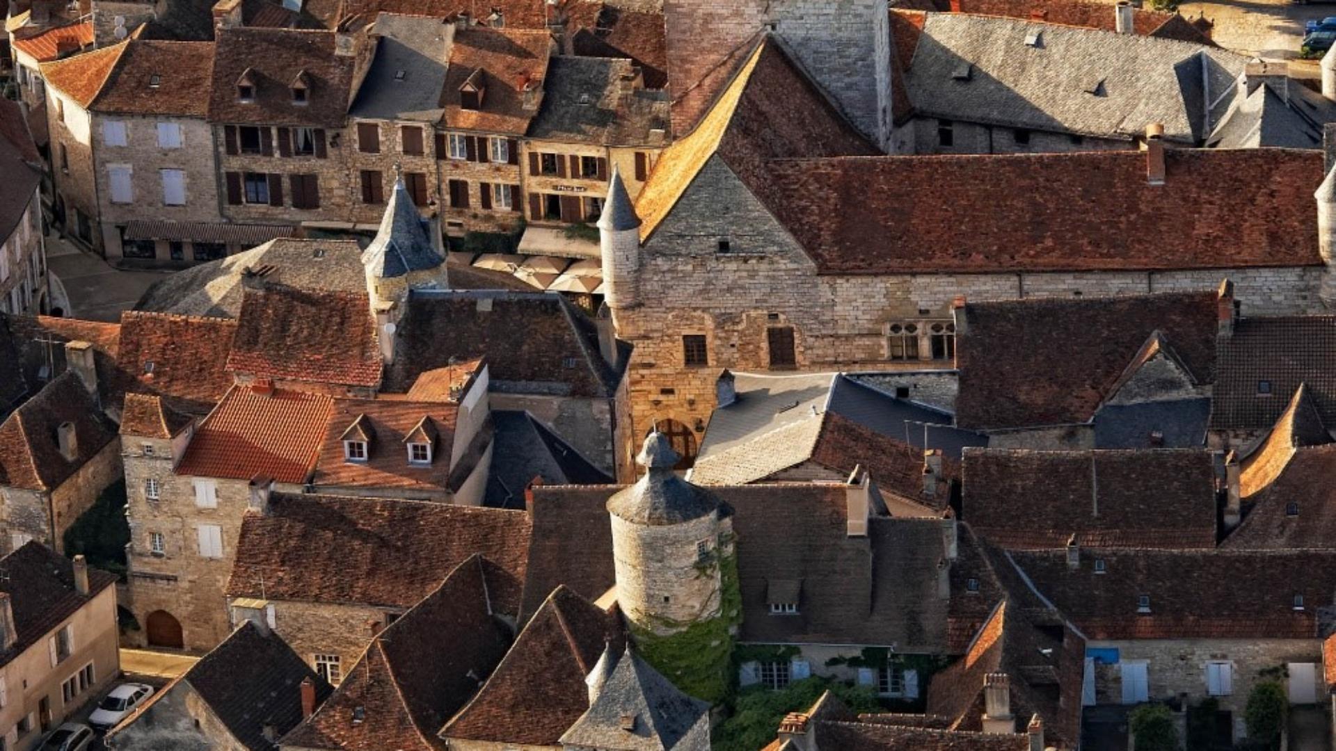 Découvrez Martel, la cité du Lot aux 7 tours