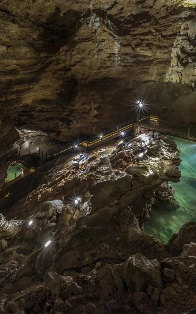 le Gouffre de Padirac dans le Lot