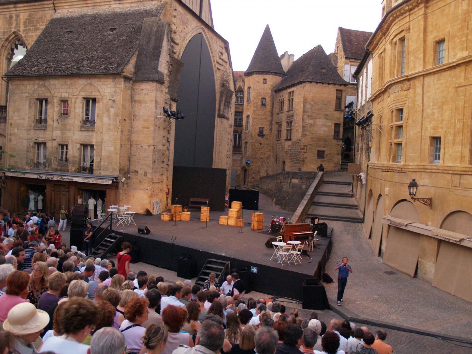 Festival Des Jeux Du Théâtre De Sarlat