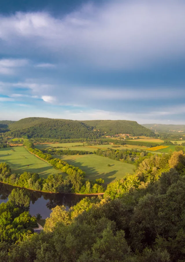 Vue sur le château de Beynac et la Vallée de la Dordogne