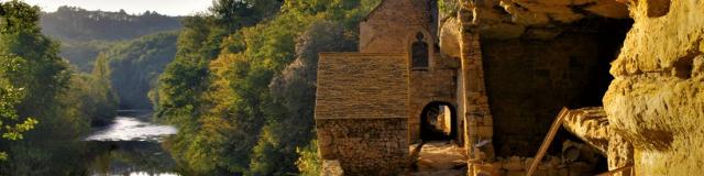 Village de la Madeleine sur la vallée de la Vézère