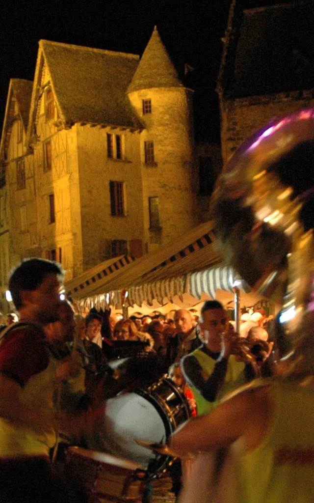 Bodegoie Bandas Festoie Sarlat Min