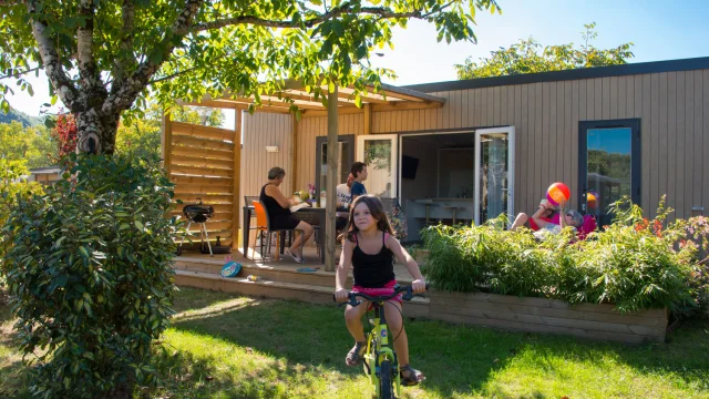 Camping Dan Courtice 1