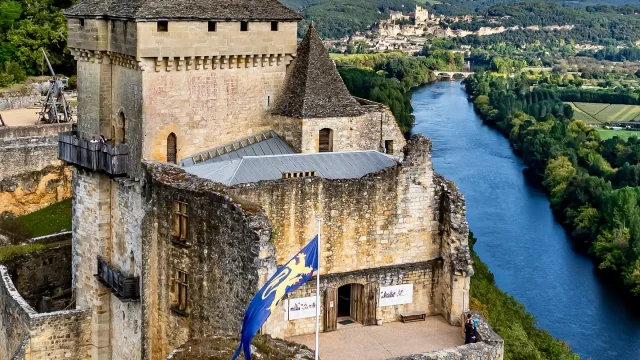 Castelnaud-view-Beynac-@declic.jpg