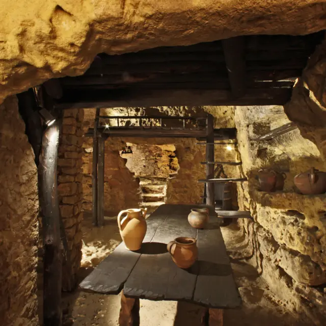 Jac Phot Habitations Troglodytqiues Belves 1200x1200 1