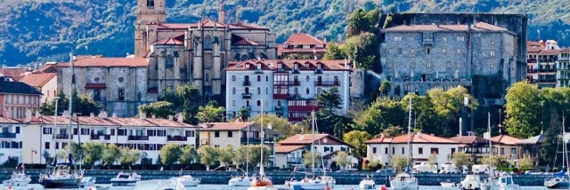 2. Fontarrabie