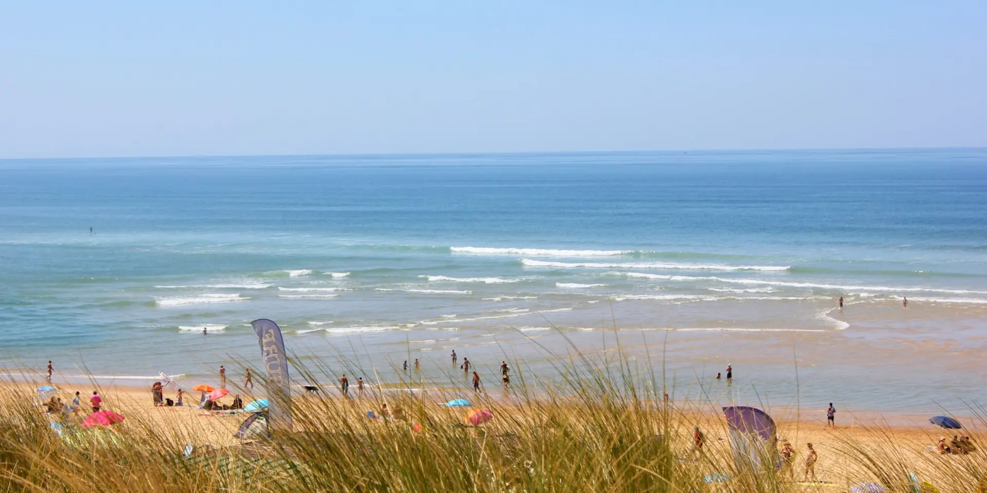 vue panoramique de la plage des casernes à Seignosse