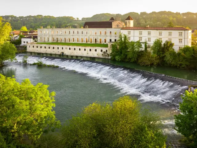 Vue ensemble Abbaye Sorde