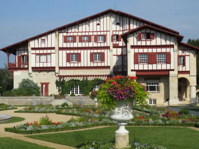 la villa arnaga à Cambo les Bains
