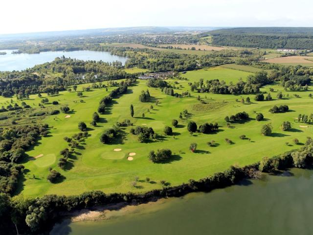Vue aérienne du golf de Léry-Poses