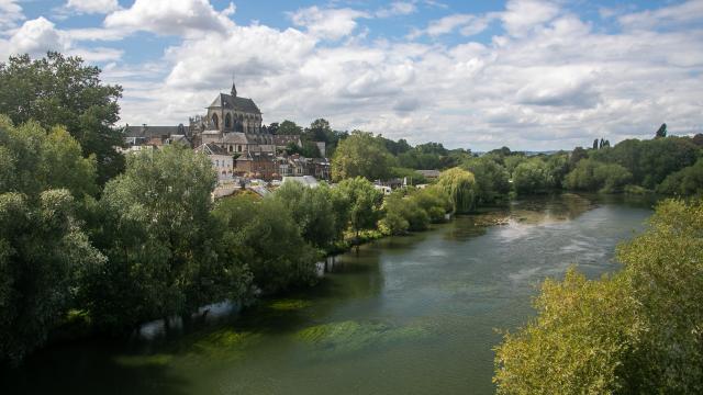 Vue de Pont-de-l'Arche