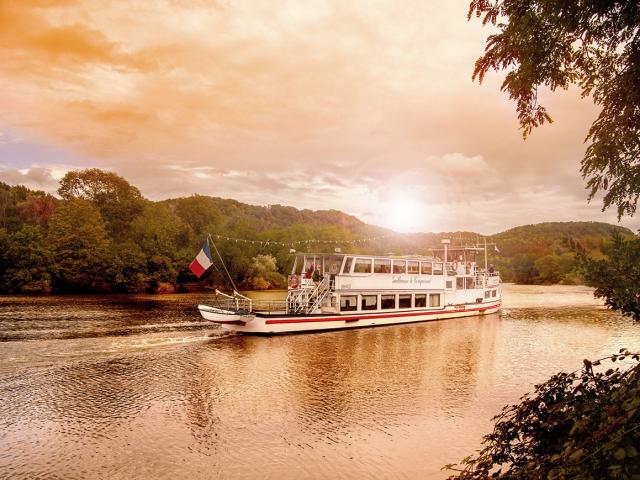 photo d'un Dîner-croisière sur la seine sur le bateau Guillaume le Conquérant